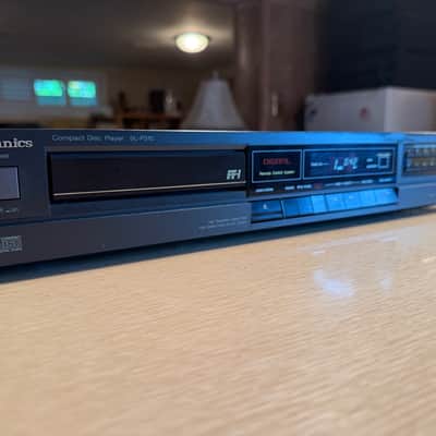 Vintage 1980’s Technics SL-P310 CD Player, Black Serviced With Original Manual🎶 image 4