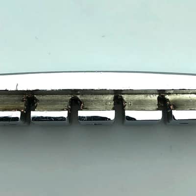 Trapeze Tailpiece String Holder Plate - Chrome image 3
