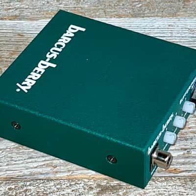 Barcus-Berry 3000A Acoustic Buffer/Preamp/EQ , Excellent Condition Ships Fast ! image 2