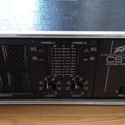 Peavey CS-1000 1000 watt Stereo Power Amp w/ Rack Case image 1
