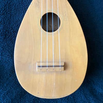 Favilla Teardrop Soprano Ukulele 1920s to 1930s image 8