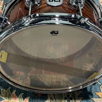 DW Collector's Series Exotic Snare Drum - 6.5x14 - Candy Black Burst Over Vavona image 4