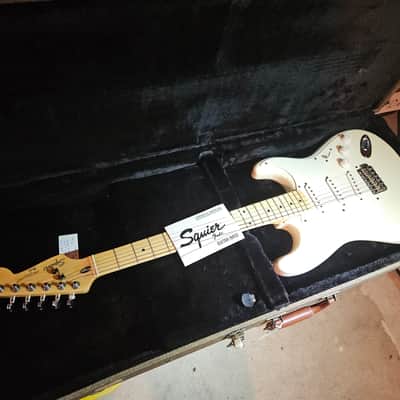 Vintage  squire  stratocaster Made in Korea image 1