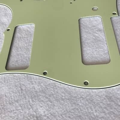 For Fender Stratocaster Strat P90 2 Pickup Guitar Pickguard,3 Ply Vintage Green image 4