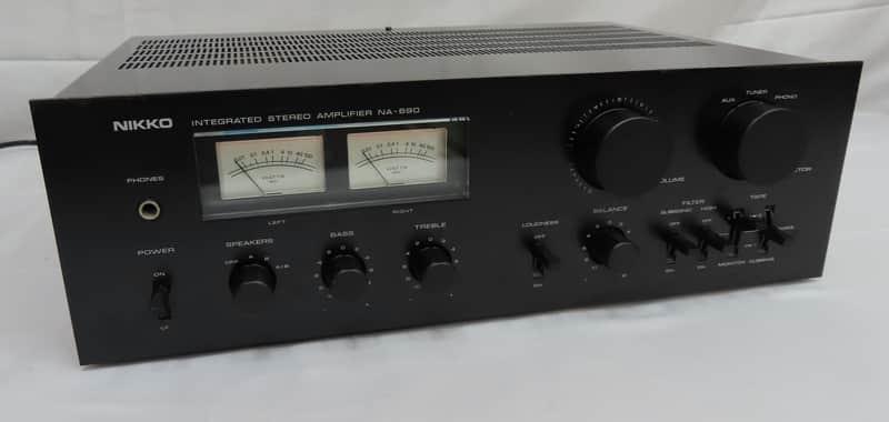 Vintage - Nikko NA-690 Stereo Integrated Amplifier - 45 Watt Amp image 1