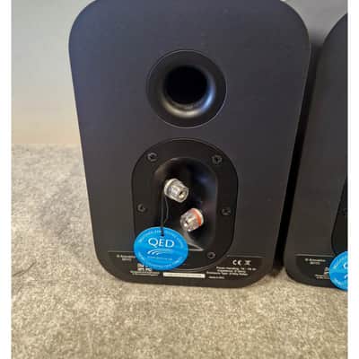 Q Acoustics 3010 HI-FI Speaker Pair - Black HI-FI Speakers - Compact Design - Excellent w/ & tags image 5