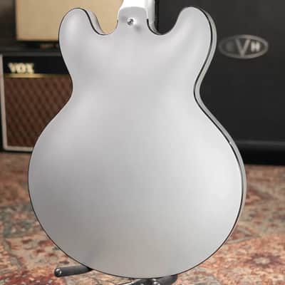 Gibson Custom Shop 1961 ES-335 Semi-Hollow Electric Guitar - Silver with Hardshell Case image 2