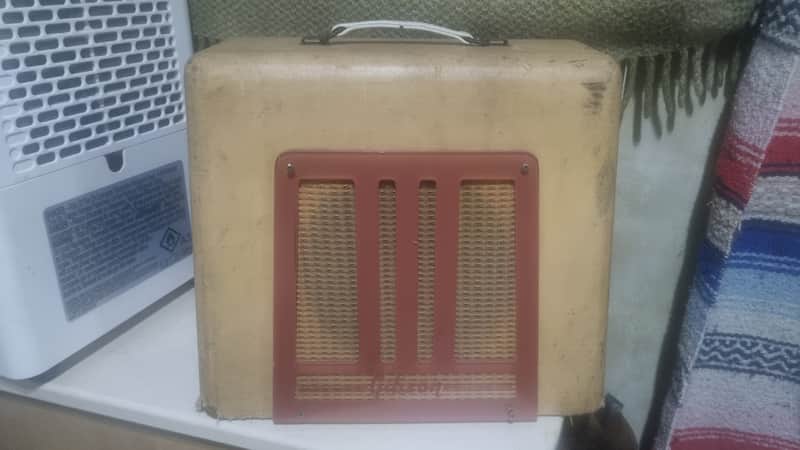 Gibson BR-9 10-Watt 1x8" Guitar Combo 1948 - 1950 - Ivory Leatherette with Trapezoid Grille image 1
