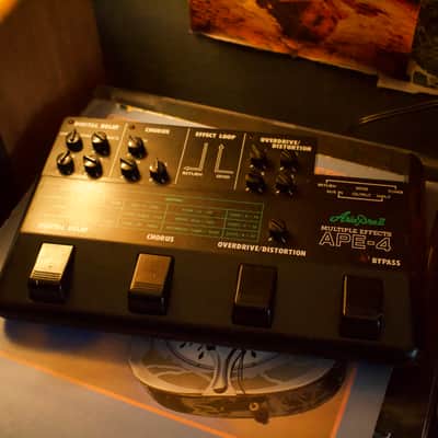 Aria DT-5 Analog Distortion Overdrive Rare Vintage Guitar Effect
