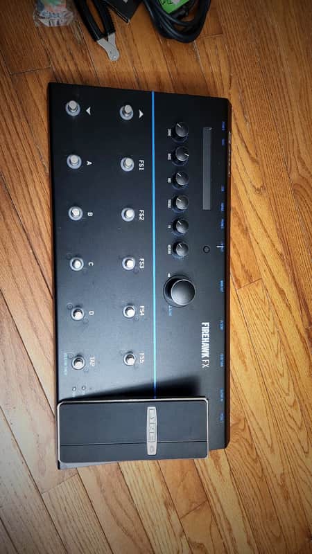 Line 6 Firehawk FX Multi-Effect and Amp Modeler | Reverb Canada