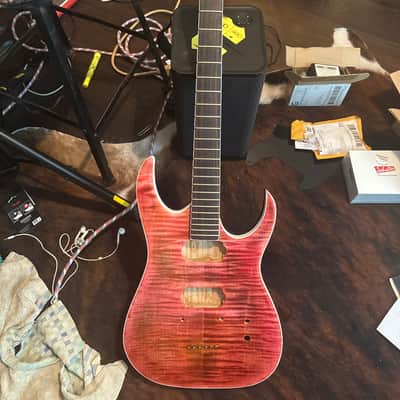 Lumiaalto Guitars S-style image 6