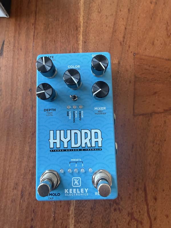 Keeley Hydra Stereo Reverb & Tremolo