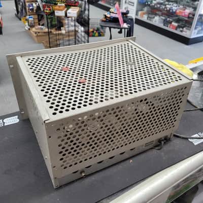 Hewlett Packard Model 650A Test Oscillator - Gray image 21