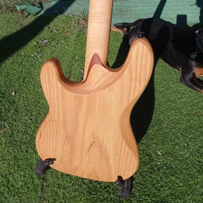Vlcek bass 4 2022 - Natural image 5
