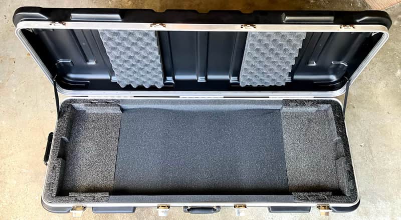SKB 1SKB-4214W ATA 61-Note Hardshell Keyboard Case image 1