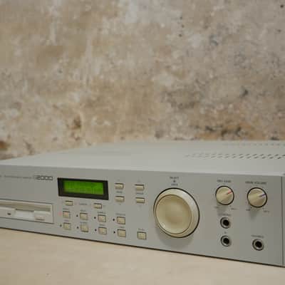 Akai • S2000 Sampler (1995) *Complete in Box* w/floppies image 8