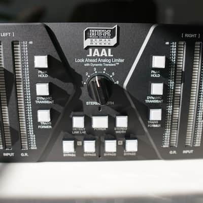 HUM Audio LAAL - Lookahead Analog Limiter - MINT - w/ Mogami XLR cables as extra - Original owner image 3