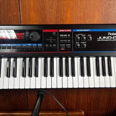 Roland Juno-Di Portable 61-key Mobile Synthesizer w/ bag power supply image 3