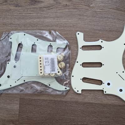 Fender American Standard Stratocaster 1997 - Sonic Blue - GK-2A Pickup image 10