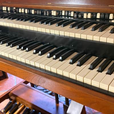 Hammond B3 1957 - Natural Mahogany Serial #65270 image 8