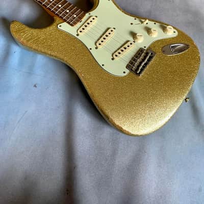 2015 Fender Custom Shop Limited Edition NAMM Show '64 Stratocaster Relic, Gold Sparkle Josefina Fat 60s Pickups image 9