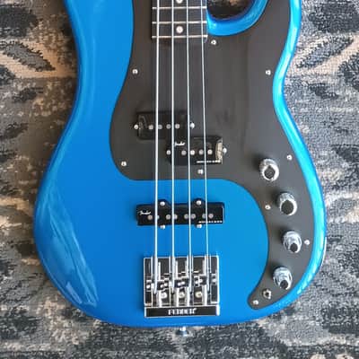 Fender American Ultra II Precision Bass with Ebony Fretboard 2024 - Present - Noble Blue image 1