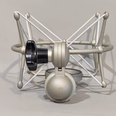 Pristine Neumann TLM 103 studio set image 11