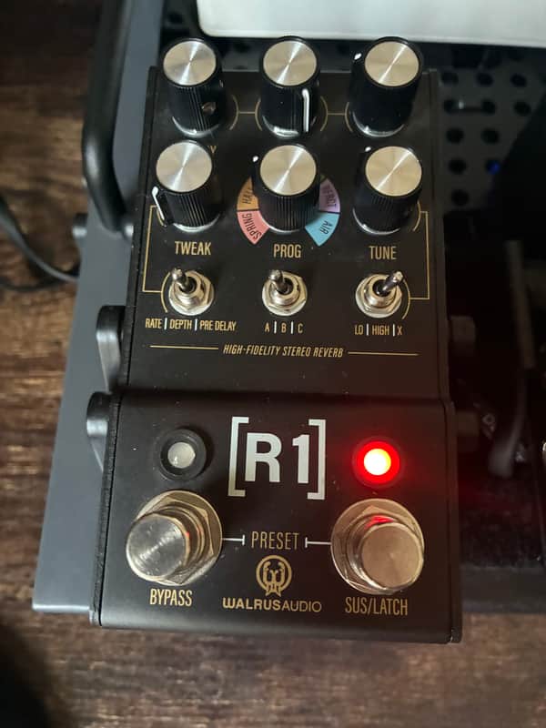 Walrus Audio Mako R1 High-Fidelity Stereo Reverb