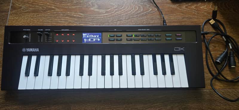Yamaha Reface DX Mini Mobile Keyboard 2015 - Present - Black image 1
