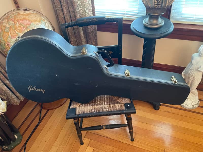Vintage 1970 17” Gibson archtop case for L5-ces L7 1969-1974 1973 1972 tal farlow image 1
