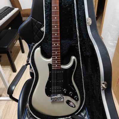 Fender American Standard Stratocaster HSS 2003 - Inca Silver image 1