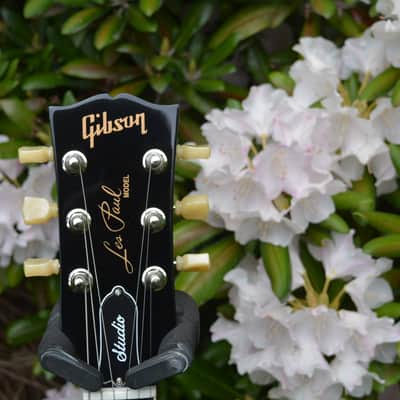 2025 Gibson Les Paul Studio in Ebony w/New Black Dunlop Straplocks and a like New Black Gibson Hardshell Case ~ As New ! image 7