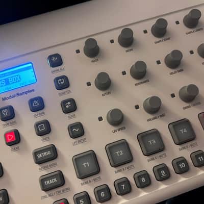 Elektron Model:Samples 2019 - 2020 - White image 12