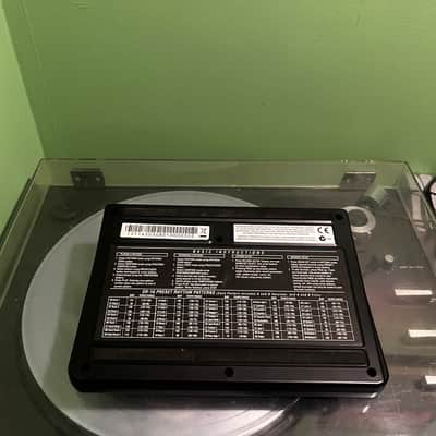 Alesis SR-16 24-BIt Drum Machine 2010s - Black image 4