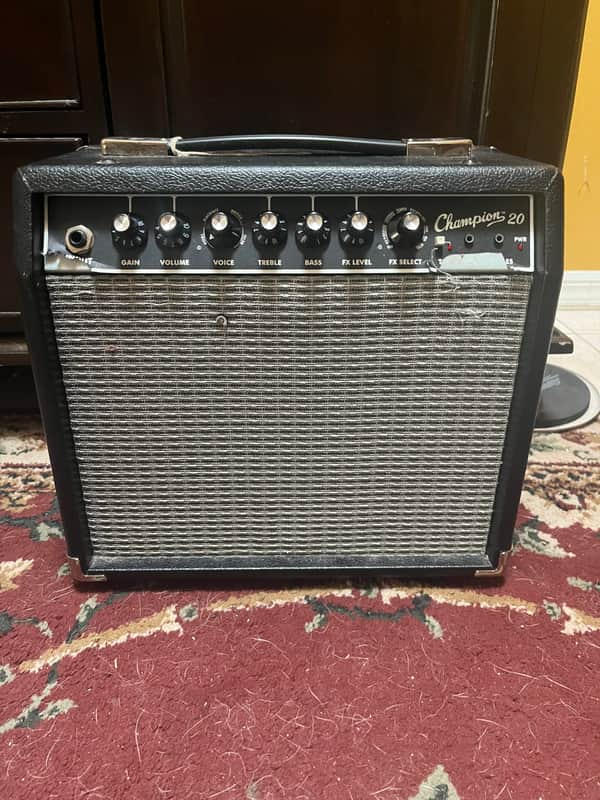 Fender Champion 20 20-Watt 1x8" Guitar Practice Amp 2013 - 2024 - Black image 1