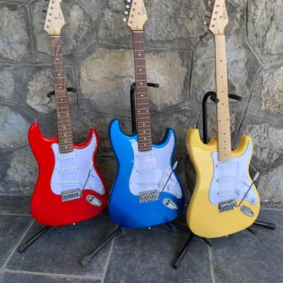 Vision Stratocaster ST5 Electric Guitar Starter Kit - Red - NEW image 16