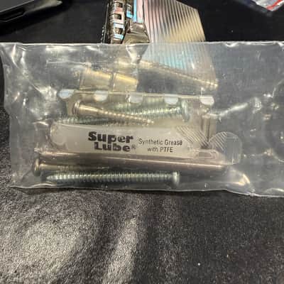 Immagine Floyd Rose RT400N Rail Tail Narrow Tremolo System - Nickel - 3