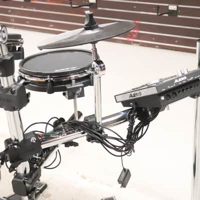 Alesis Command Mesh Electronic Drum Kit Set image 5