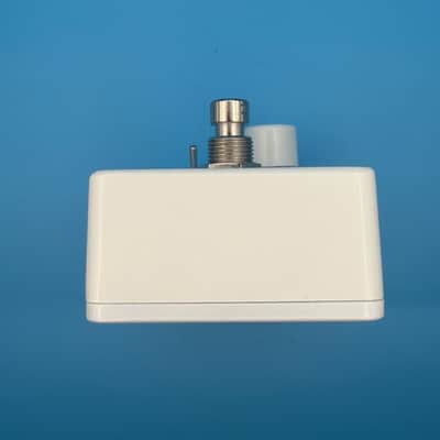 🥶 Electro-Harmonix Freeze Nano Sound Retainer Sustain Pedal 2010 - Present - Blue / Gray image 7