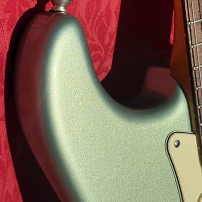 Fender American Vintage '62 Stratocaster 1989 - 1996 Ocean Turquoise image 16