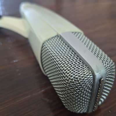 Vintage Script Logo Sennheiser MD 421-HL Cardioid Dynamic Microphone 1960s White image 6
