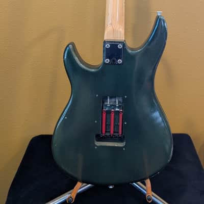 Vintage 80's USA made Peavey Patriot w/ Super Ferrite Pickups & Original Case – Metallic Green - MIA image 8
