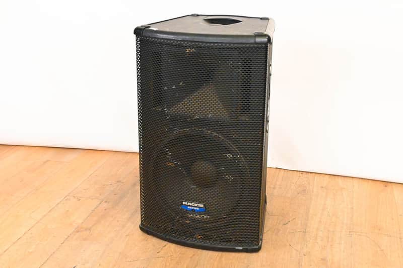 Mackie SA1521 15" Two-Way Powered Loudspeaker CG00YP9 image 1