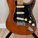Fender Player Plus Stratocaster with Maple Fretboard 2023 - Present - Sienna Sunburst