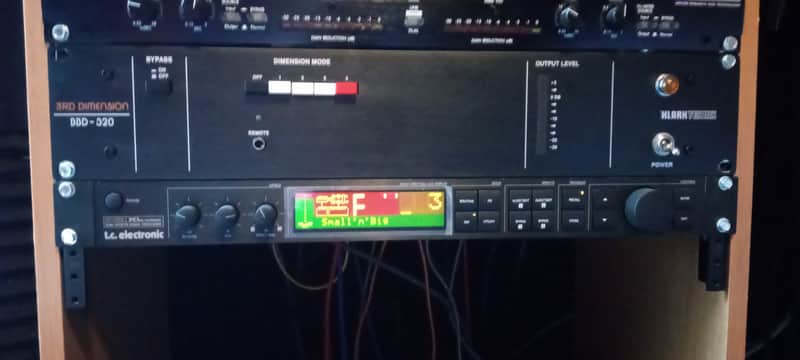 TC Electronic M-One XL 24-Bit Dual Engine/Effects Processor