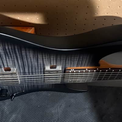 Balaguer Diablo 6 String image 9