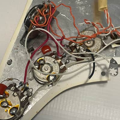 1988 Fender Stratocaster Plus Factory Loaded Pickguard Gold Lace Sensors TBX image 19