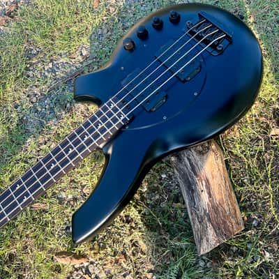 Ernie Ball Music Man Bongo Bass Guitar 4 HH 2009 - Stealth Black image 5