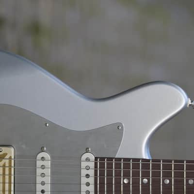 Eastman Fullertone DC'62 - Satin Ice Blue Metallic image 4