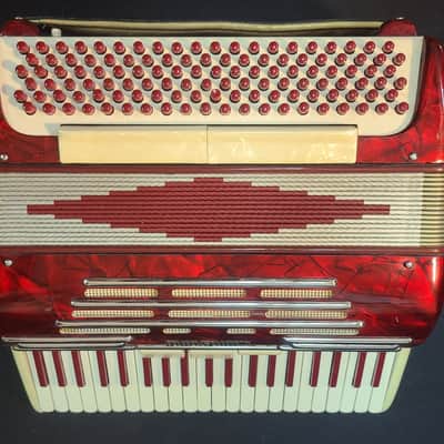 Camerano L 502-64 pre 1960 - Red and White image 3